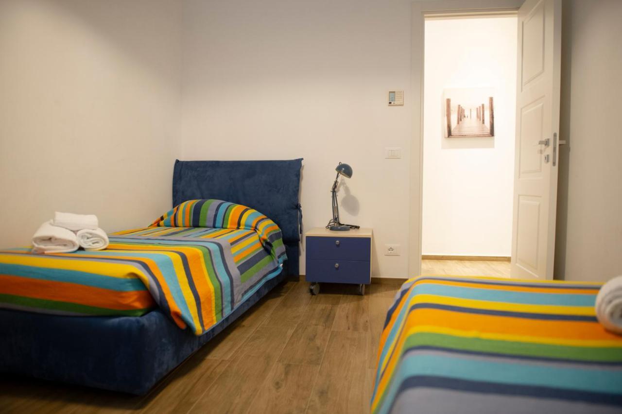 Color Apartment Monopoli Eksteriør billede