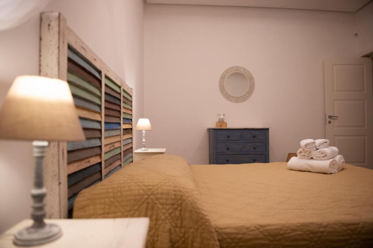 Color Apartment Monopoli Eksteriør billede