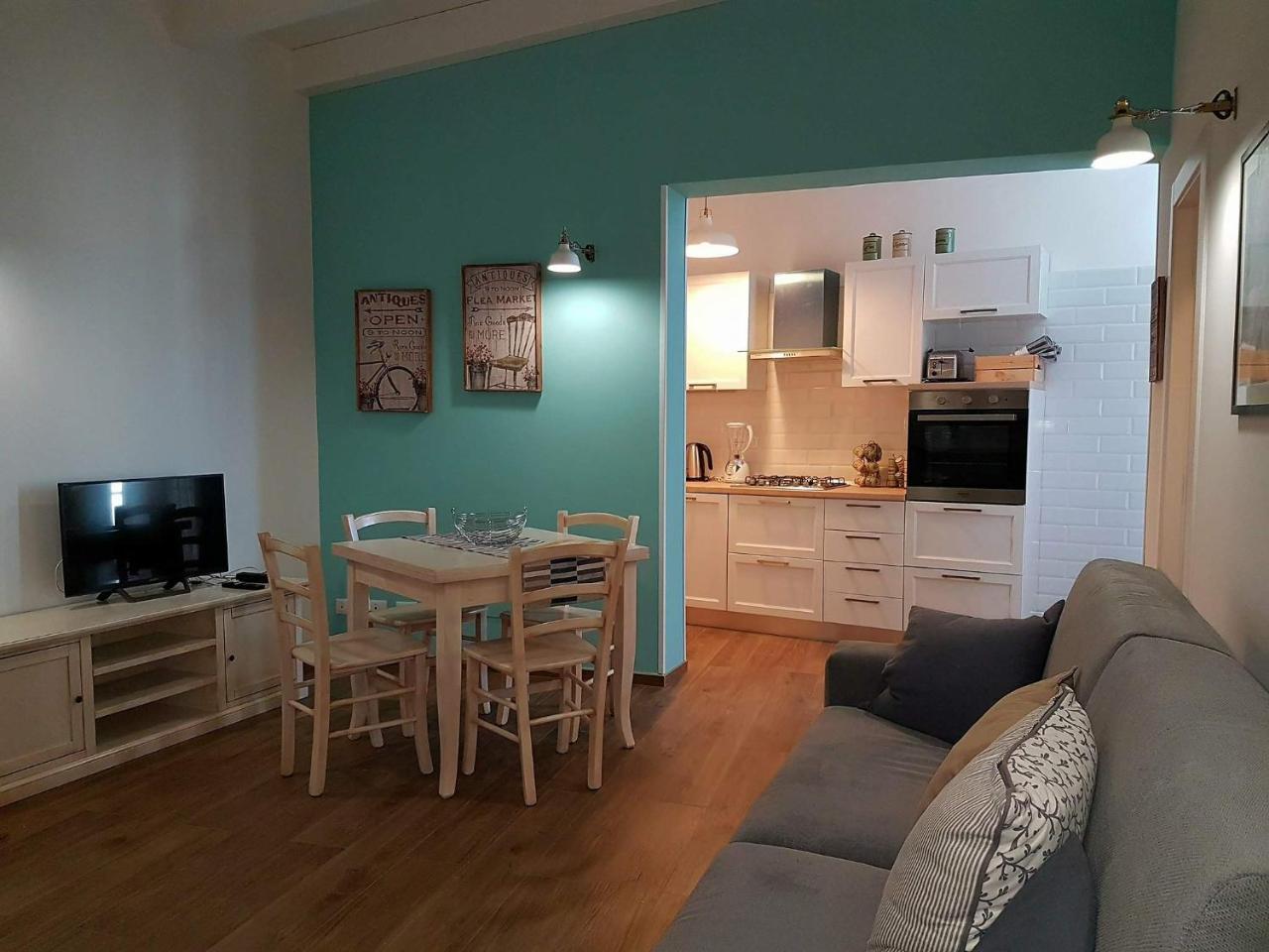 Color Apartment Monopoli Eksteriør billede